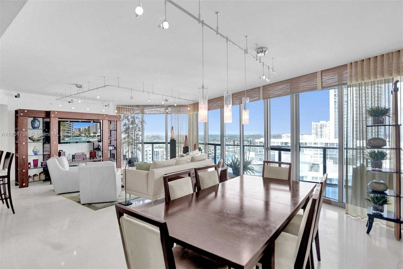 Small Image of 3101 SOUTH OCEAN DR #2005 (available June 1), Hollywood Number 11