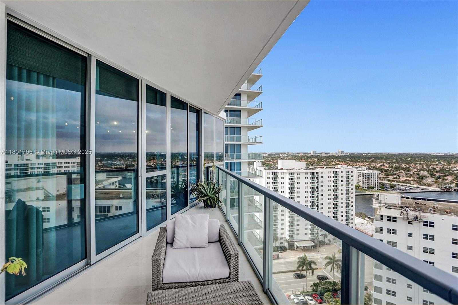 Small Image of 3101 SOUTH OCEAN DR #2005 (available June 1), Hollywood Number 12