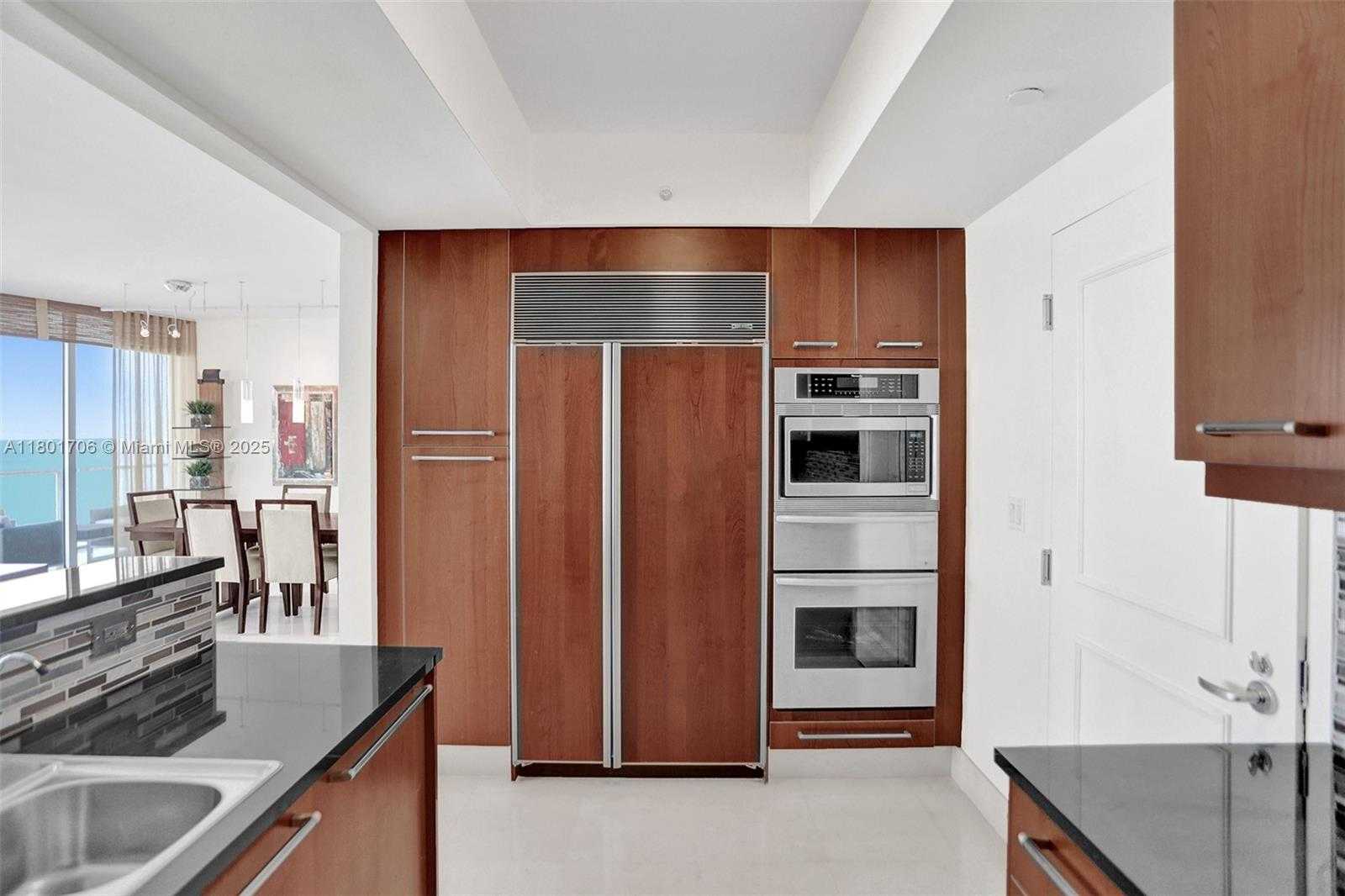 Small Image of 3101 SOUTH OCEAN DR #2005 (available June 1), Hollywood Number 16
