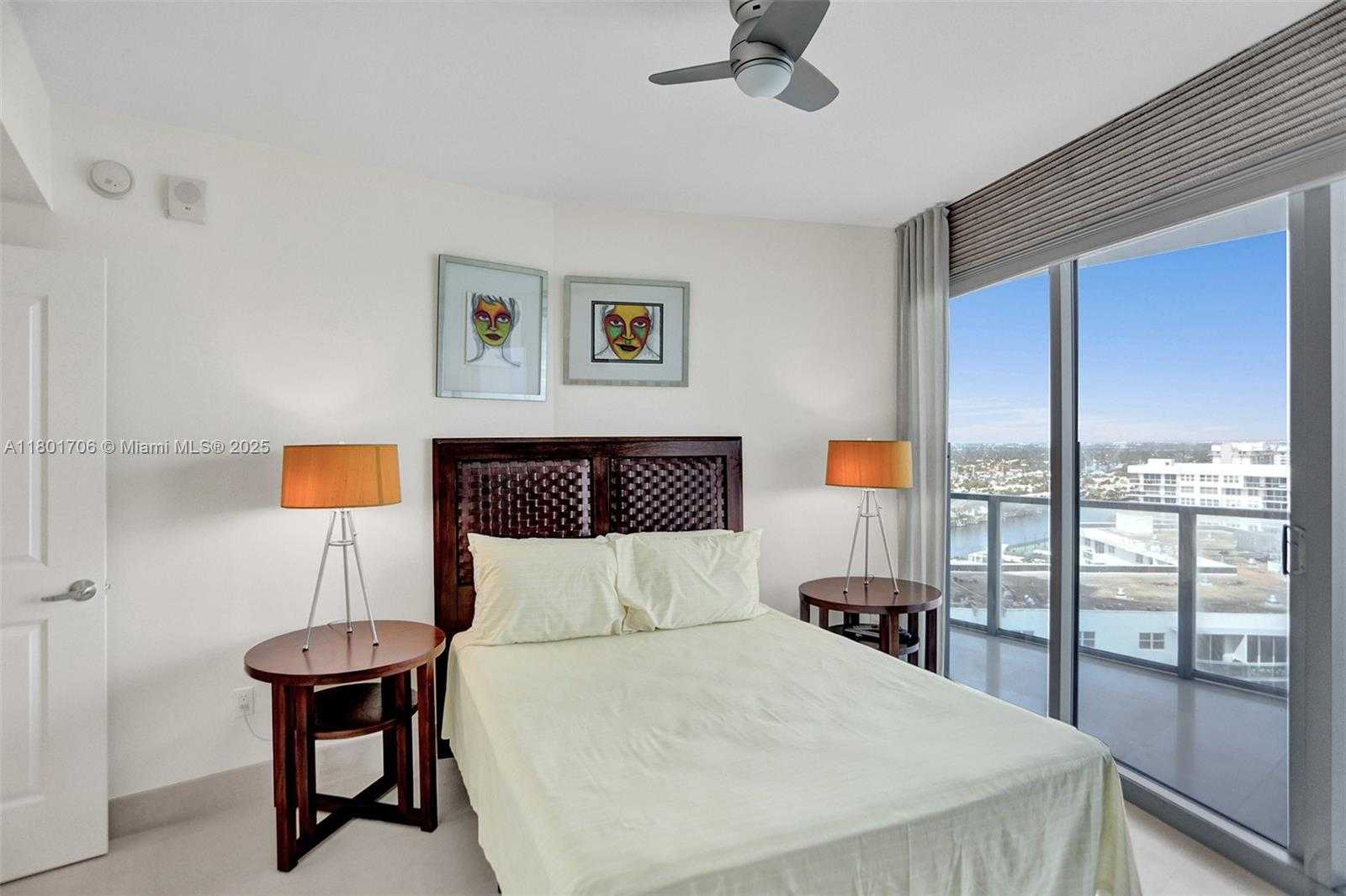 Small Image of 3101 SOUTH OCEAN DR #2005 (available June 1), Hollywood Number 24