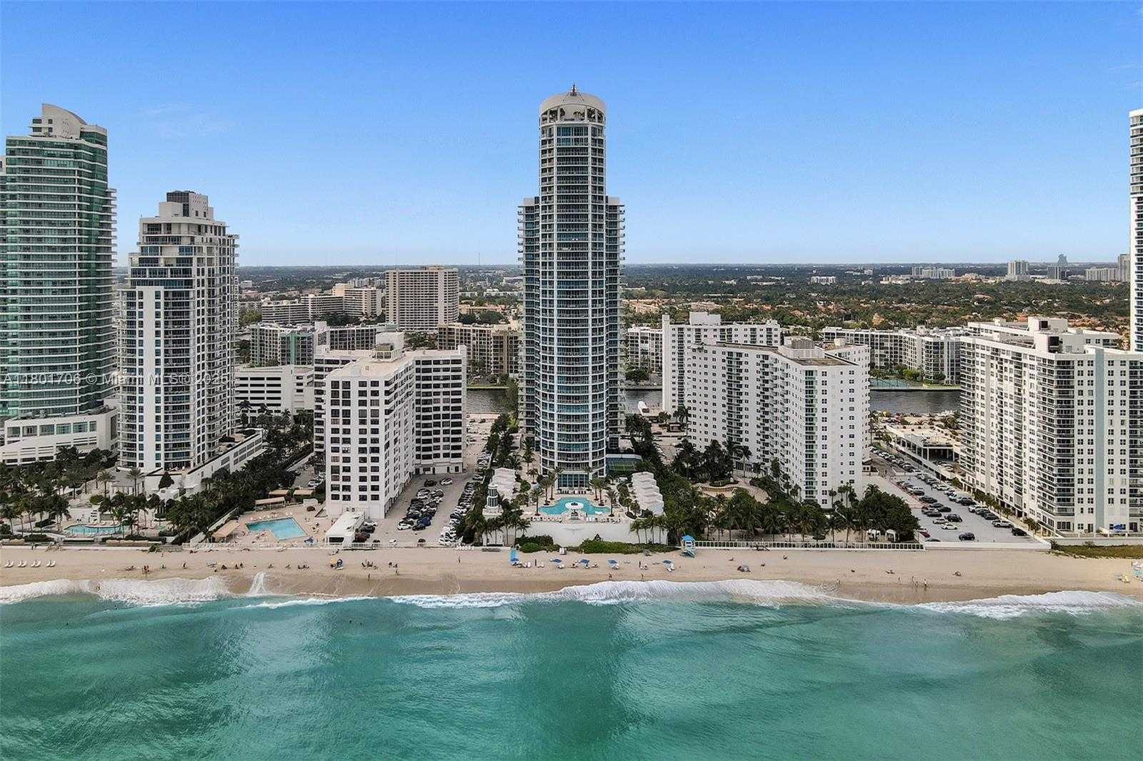 Small Image of 3101 SOUTH OCEAN DR #2005 (available June 1), Hollywood Number 53