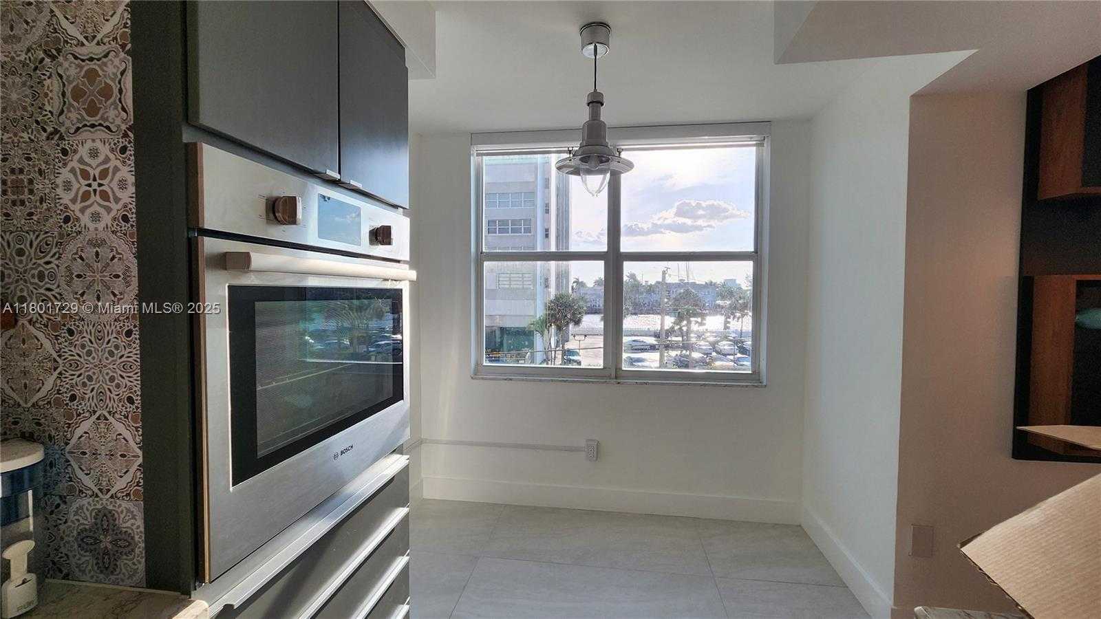 Small Image of 1501 SOUTH OCEAN DR #301, Hollywood Number 10
