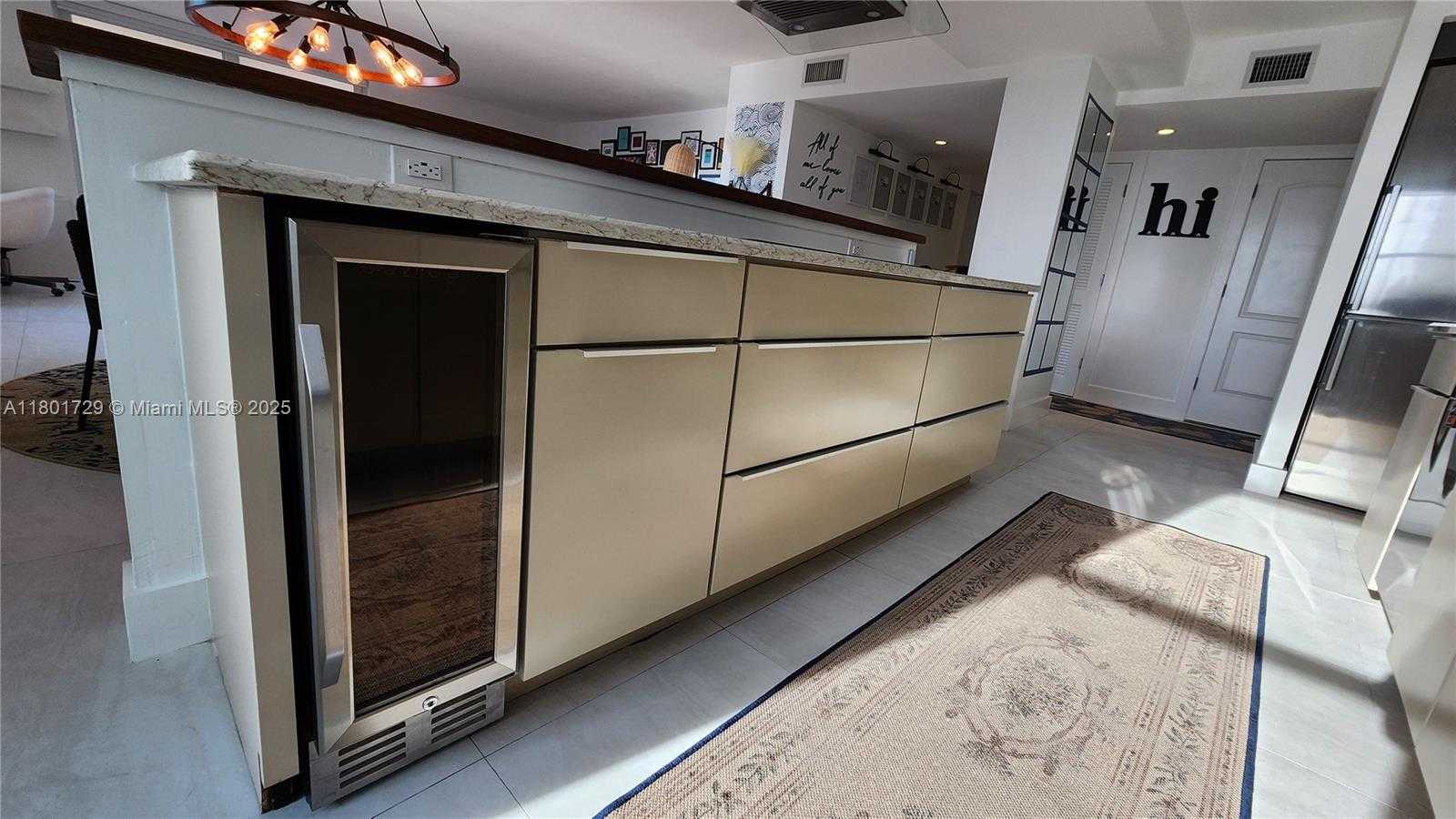 Small Image of 1501 SOUTH OCEAN DR #301, Hollywood Number 11