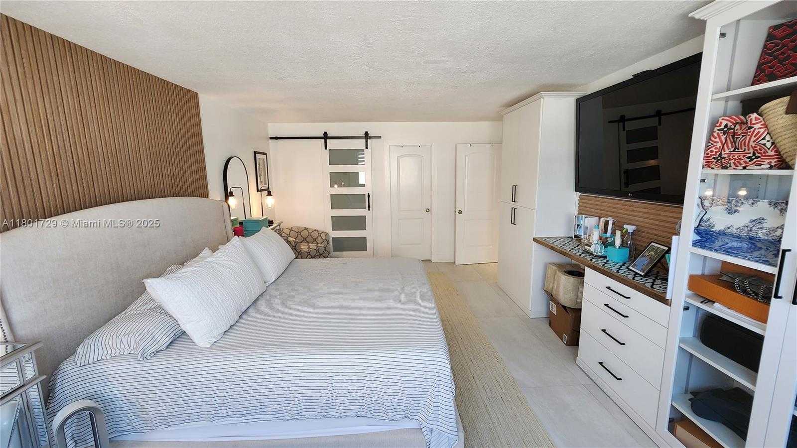 Small Image of 1501 SOUTH OCEAN DR #301, Hollywood Number 26
