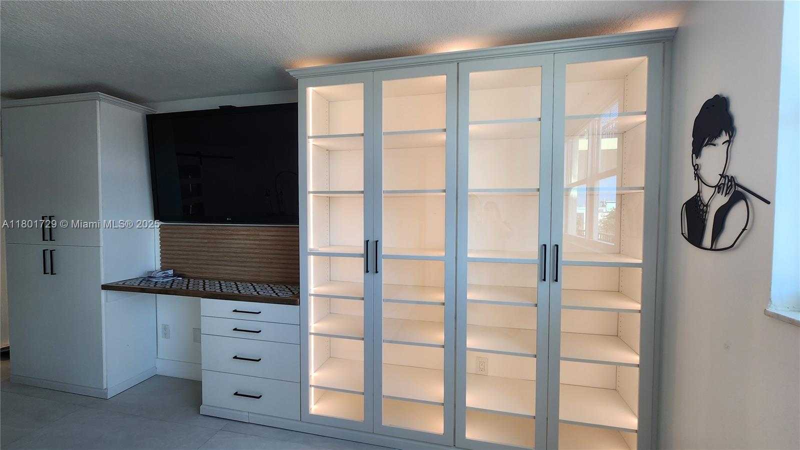 Small Image of 1501 SOUTH OCEAN DR #301, Hollywood Number 29