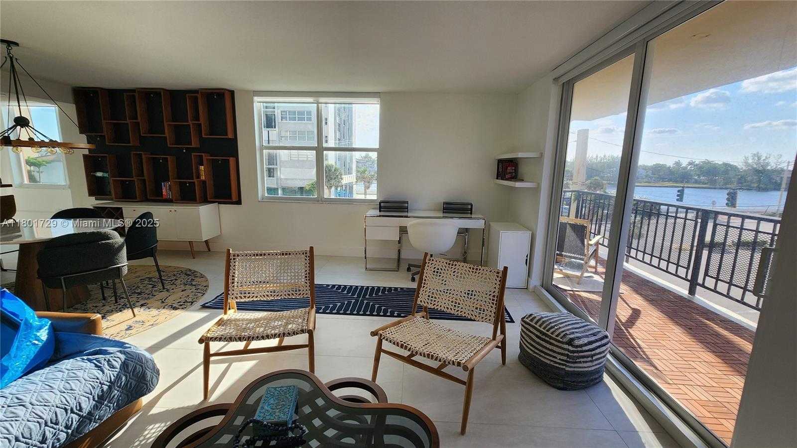 Small Image of 1501 SOUTH OCEAN DR #301, Hollywood Number 3