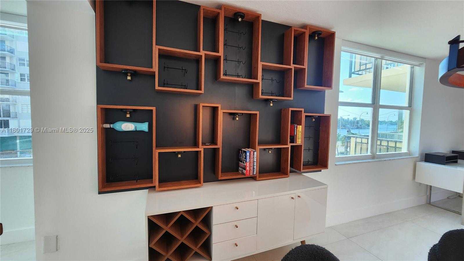 Small Image of 1501 SOUTH OCEAN DR #301, Hollywood Number 6