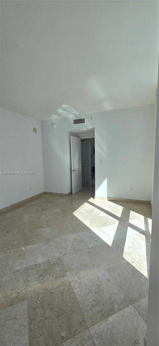 Small Image of 218 SOUTH EAST 14TH ST #1008, Miami Number 6