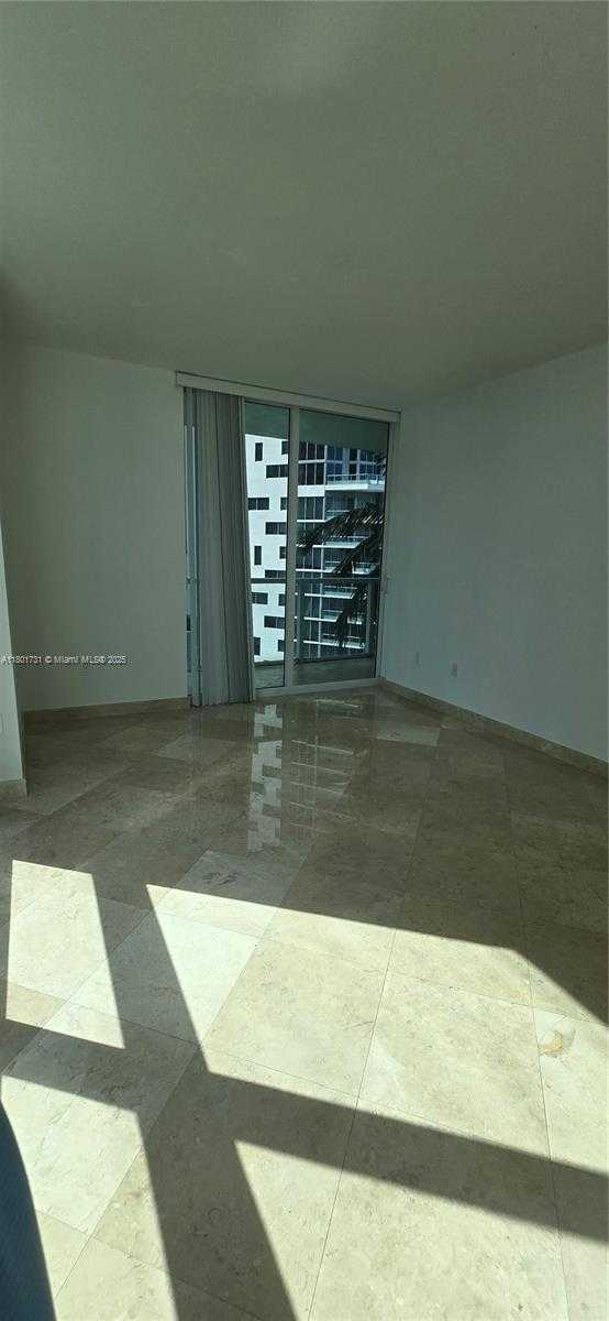 Small Image of 218 SOUTH EAST 14TH ST #1008, Miami Number 7