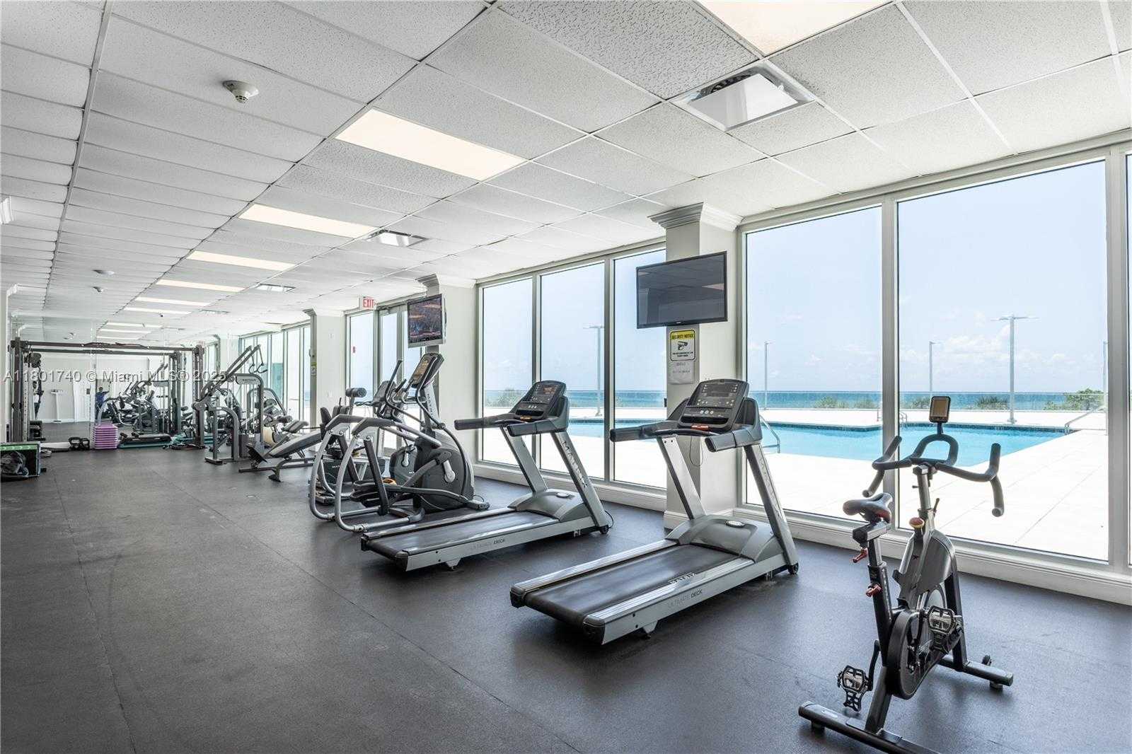 Small Image of 7135 COLLINS AVE #1132, Miami Beach Number 17