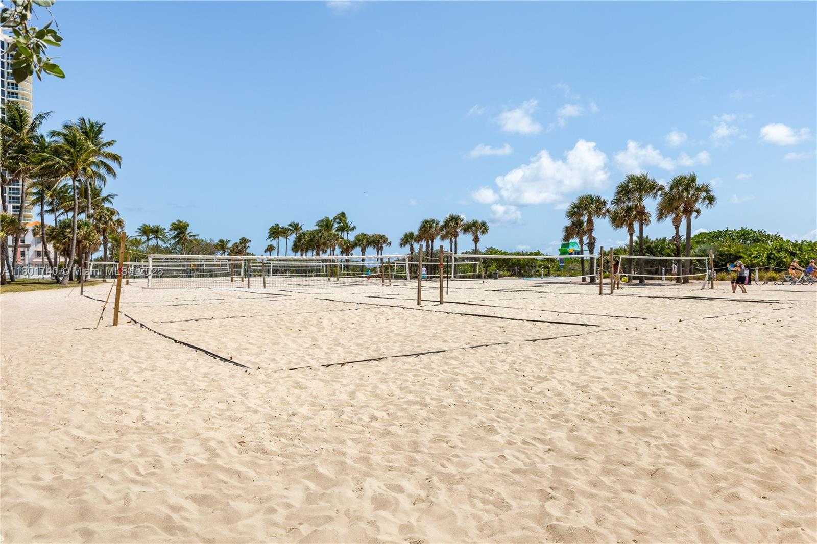 Small Image of 7135 COLLINS AVE #1132, Miami Beach Number 25