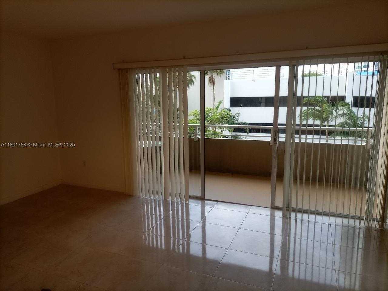 Small Image of 1965 SOUTH OCEAN DR #2A, Hallandale Beach Number 7