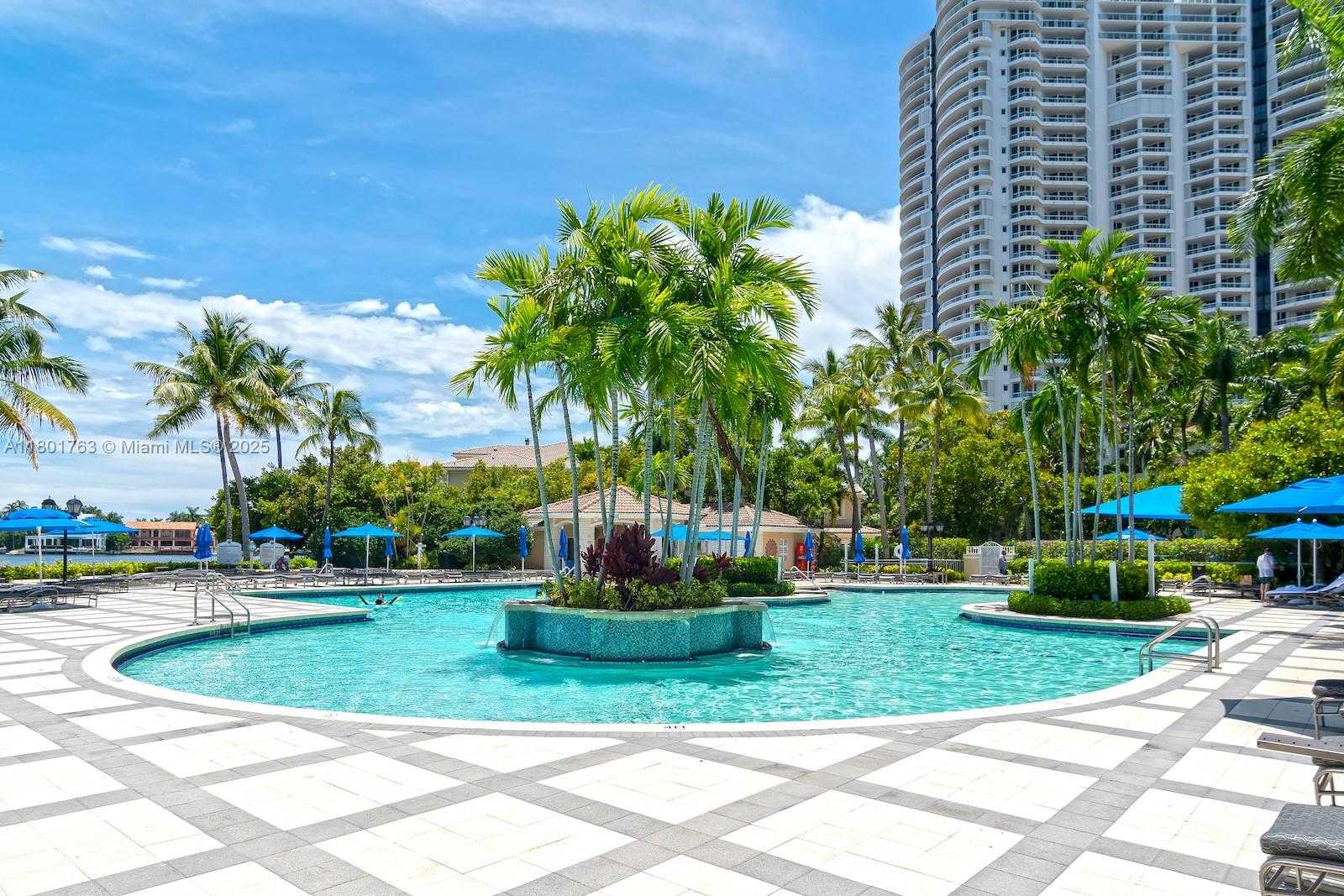 Small Image of 21050 NE 38th Ave, Miami, FL 33180, USA Number 61