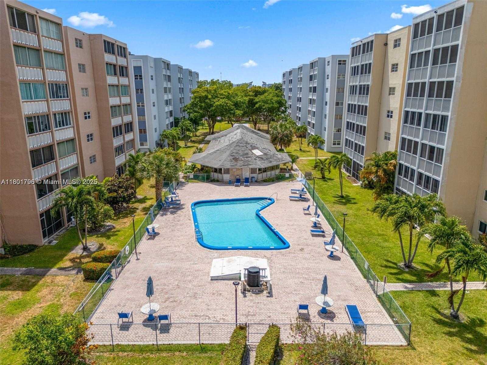 Small Image of 301 NORTH EAST 14TH #207, Hallandale Beach Number 25