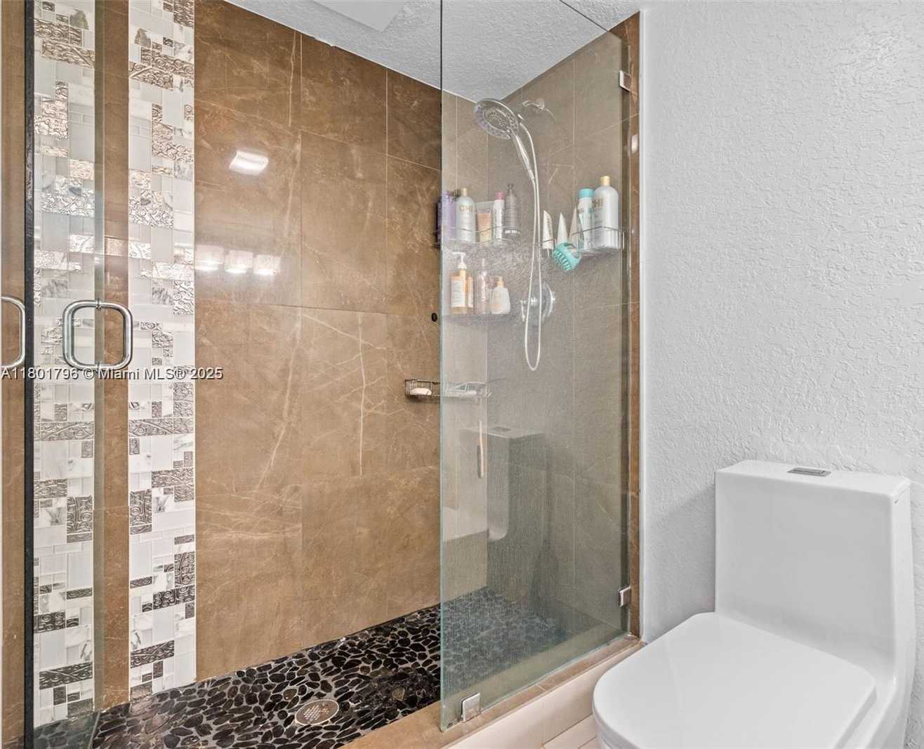 Small Image of 301 NORTH EAST 14TH #207, Hallandale Beach Number 4
