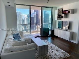 Small Image of 90 #4001, Miami Number 6