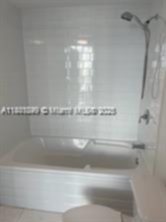 Small Image of 690 SOUTH WEST 1ST CT #3114, Miami Number 21