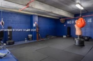 Small Image of 690 SOUTH WEST 1ST CT #3114, Miami Number 28