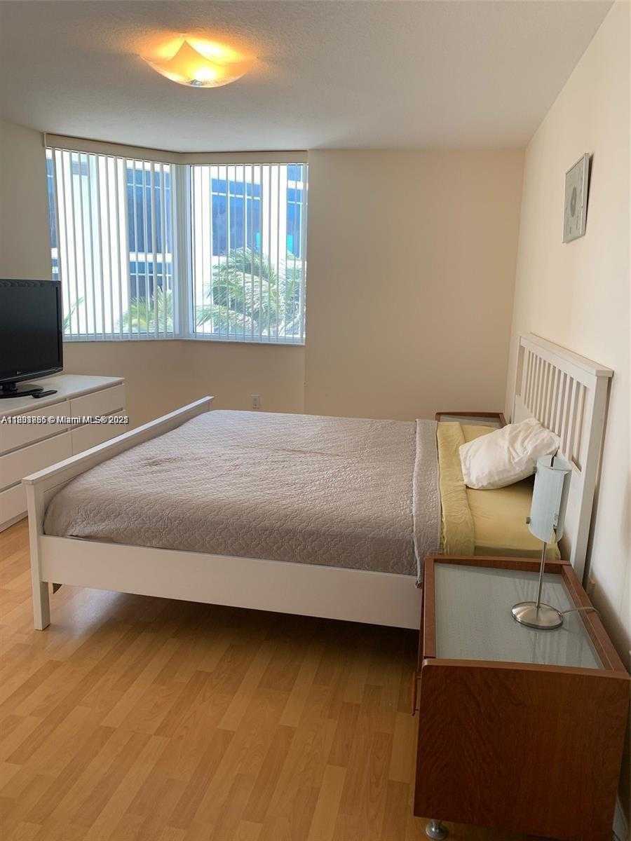 Small Image of 17275 COLLINS AVE #409, Sunny Isles Beach Number 10