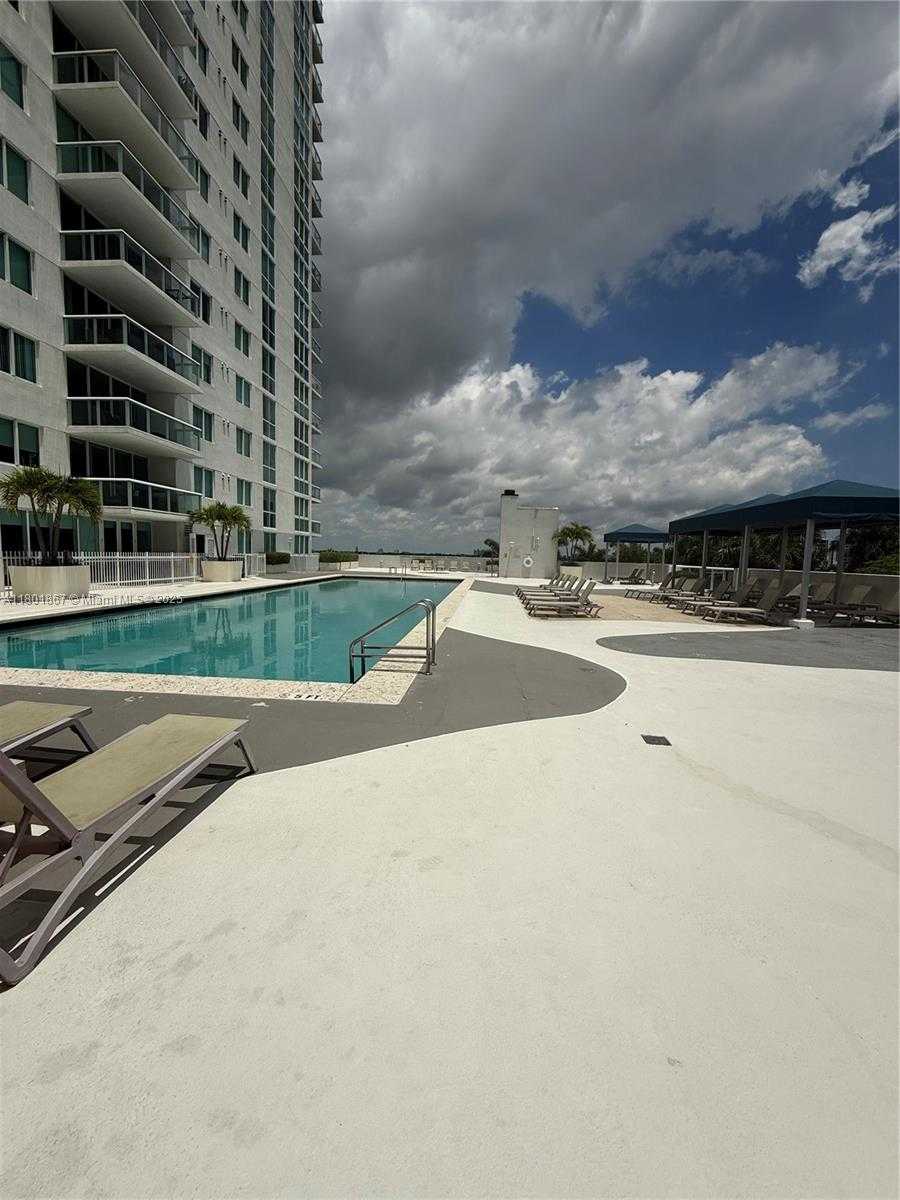 Small Image of 1861 NORTH WEST S RIVER DR #1602, Miami Number 33