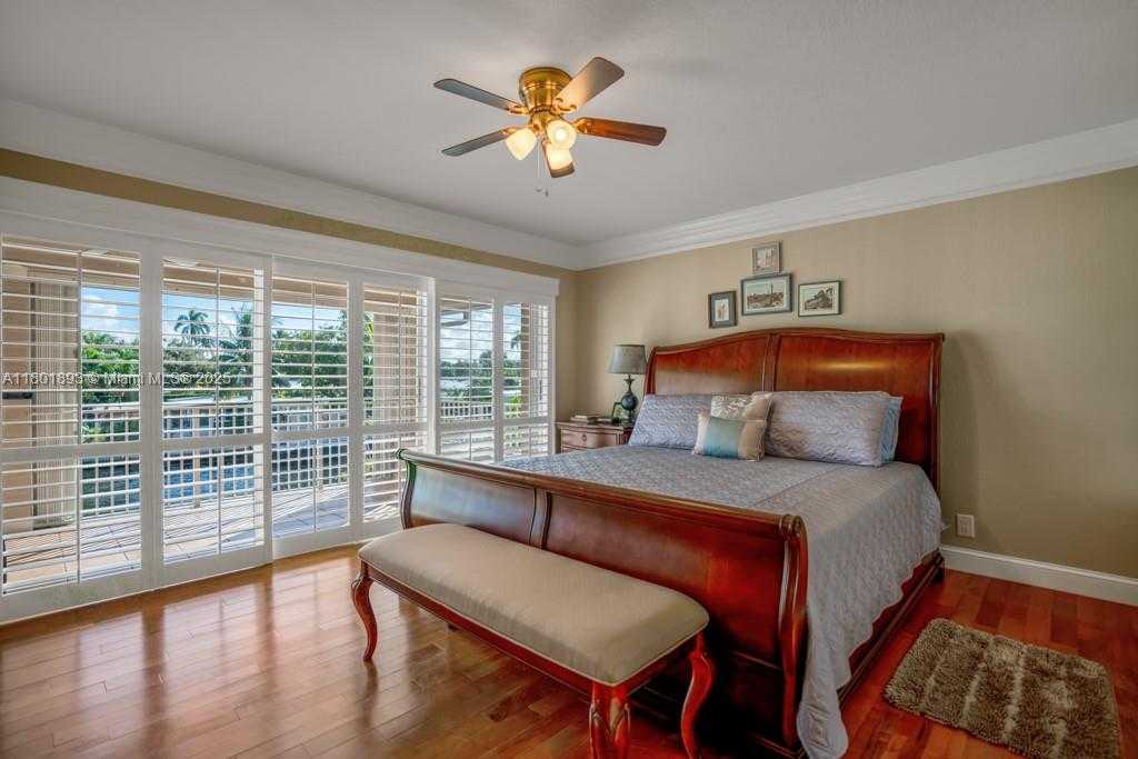 Small Image of 3270 SOUTH TERRA MAR DR, Lauderdale By The Sea Number 13