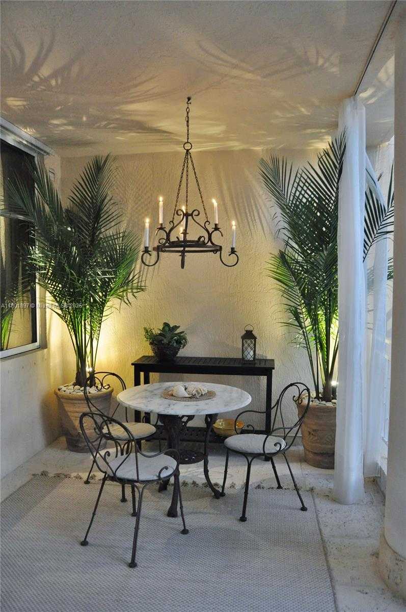 Small Image of 1 CENTURY LN #310, Miami Beach Number 46