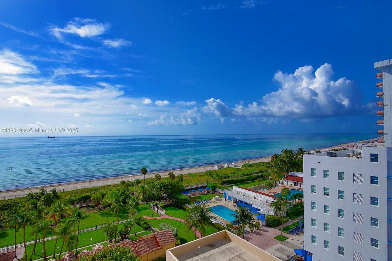Small Image of 2555 COLLINS AVE #1114, Miami Beach Number 14