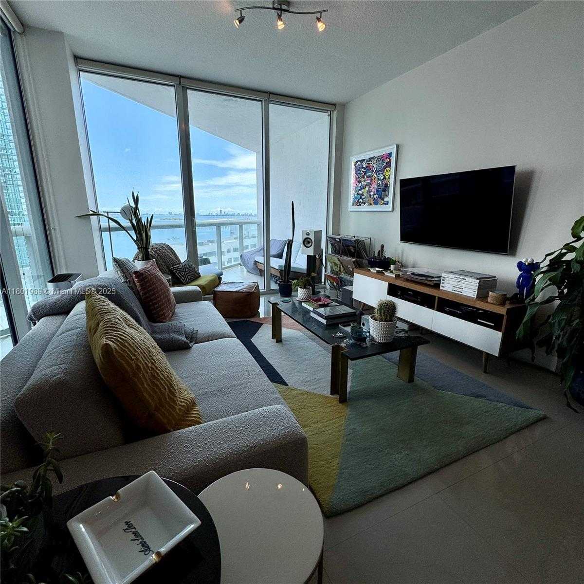 Small Image of 480 #1204, Miami Number 13