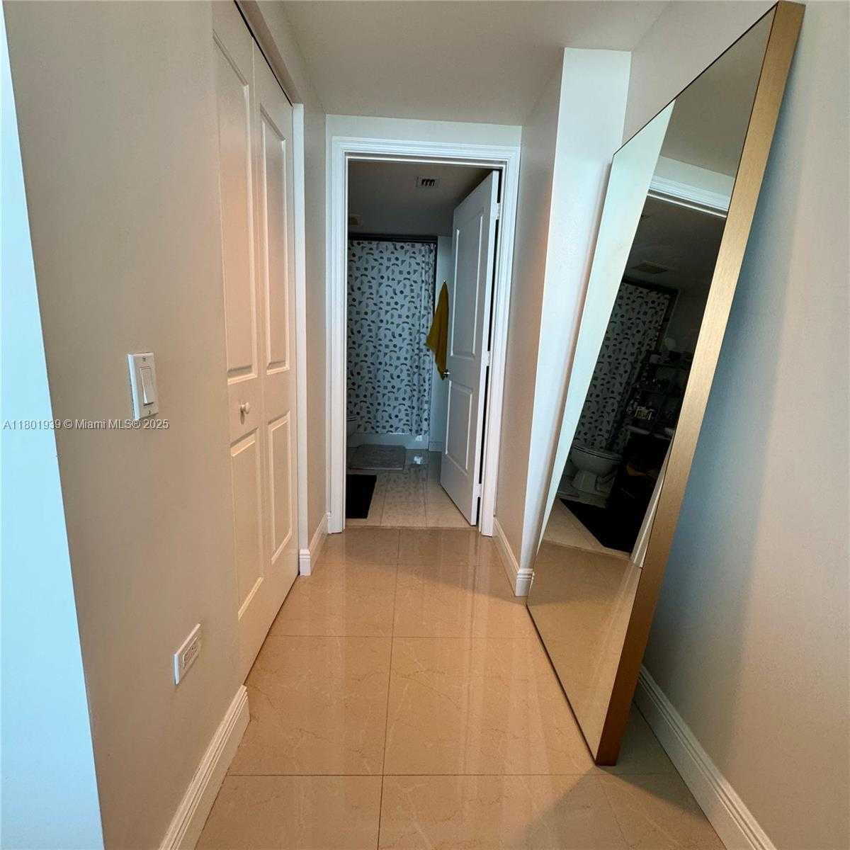 Small Image of 480 #1204, Miami Number 23