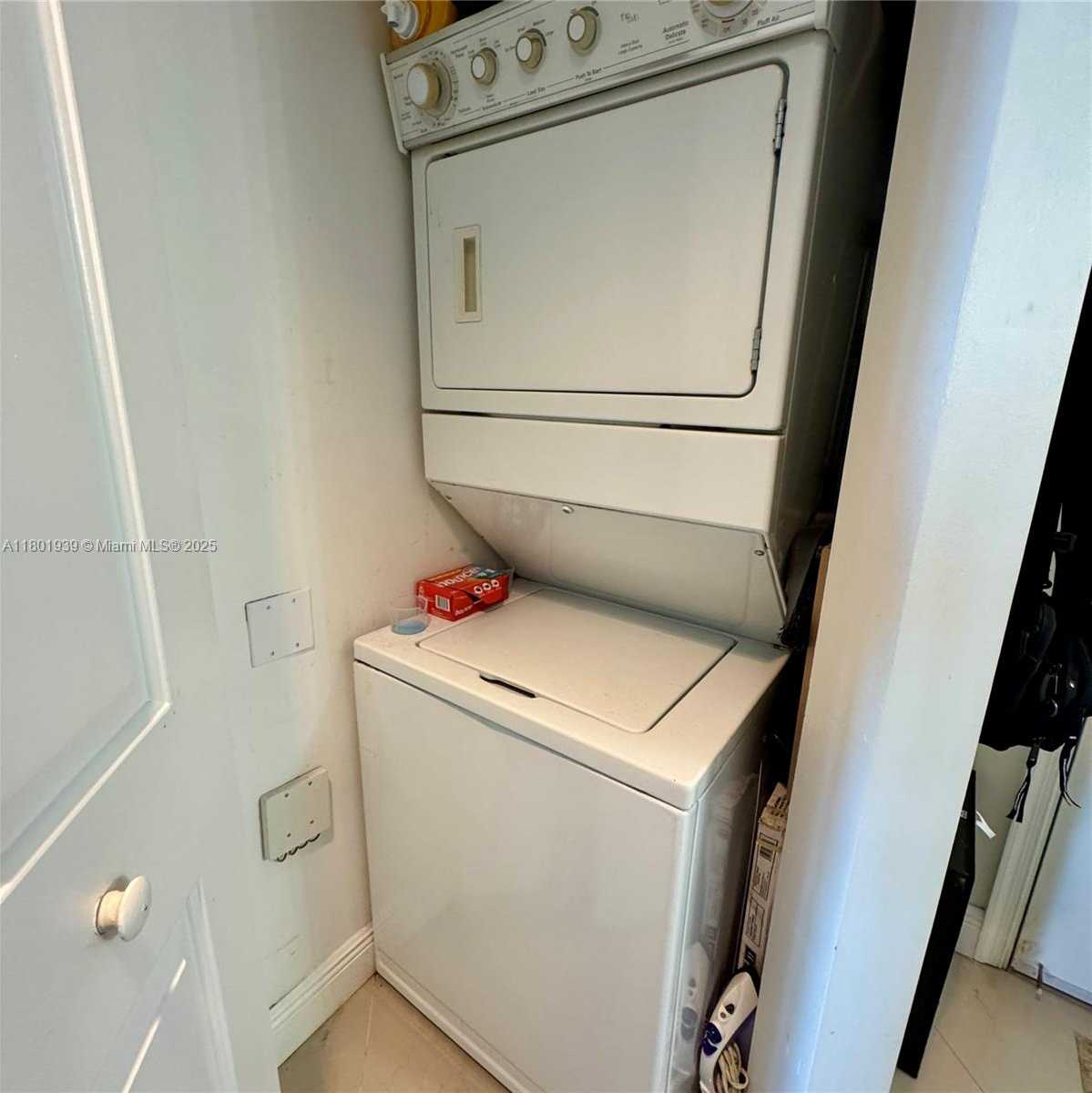 Small Image of 480 #1204, Miami Number 25