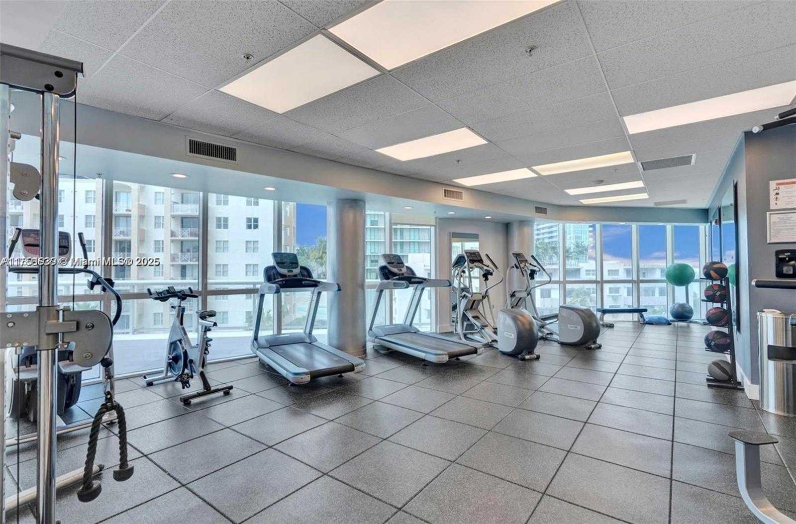 Small Image of 480 #1204, Miami Number 32