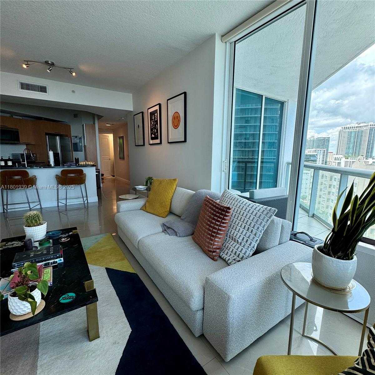 Small Image of 480 #1204, Miami Number 9