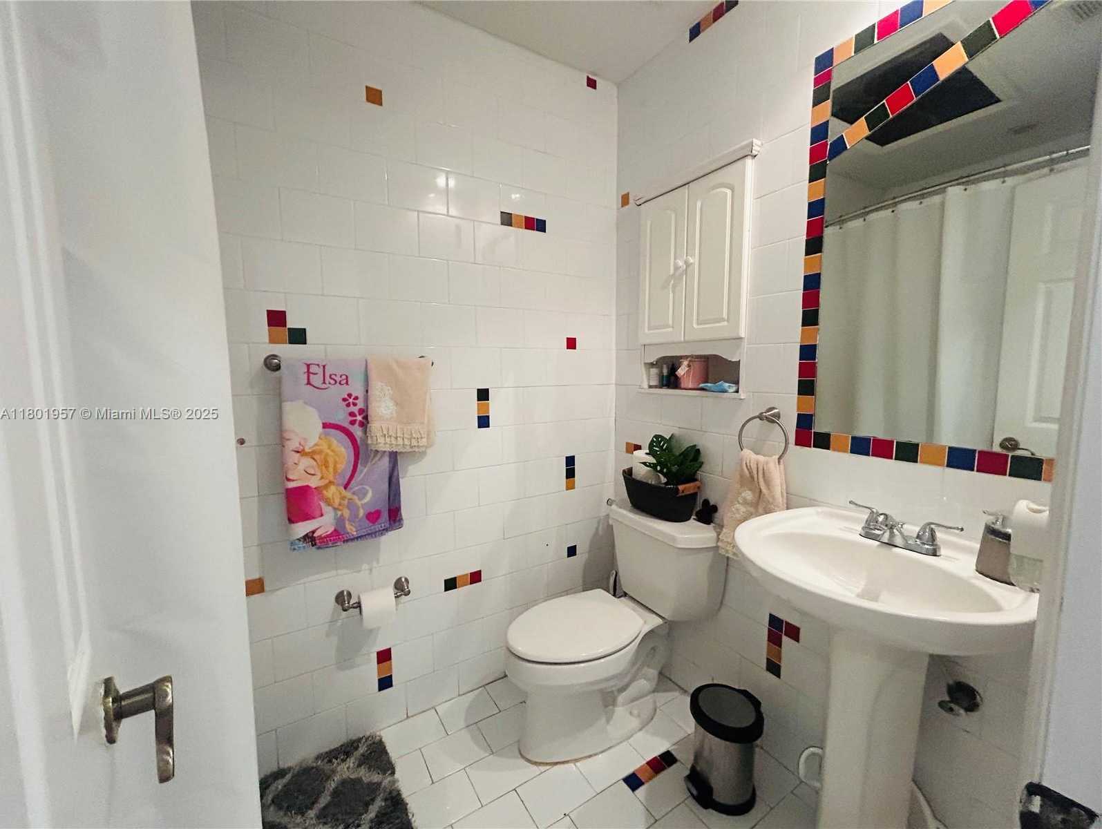 Small Image of 3452 SOUTH WEST 113TH CT, Miami Number 11