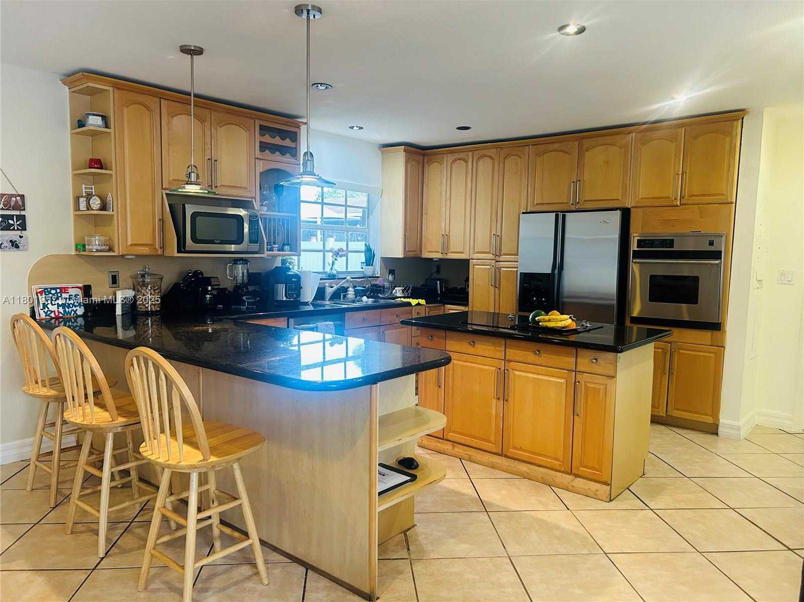 Small Image of 3452 SOUTH WEST 113TH CT, Miami Number 4