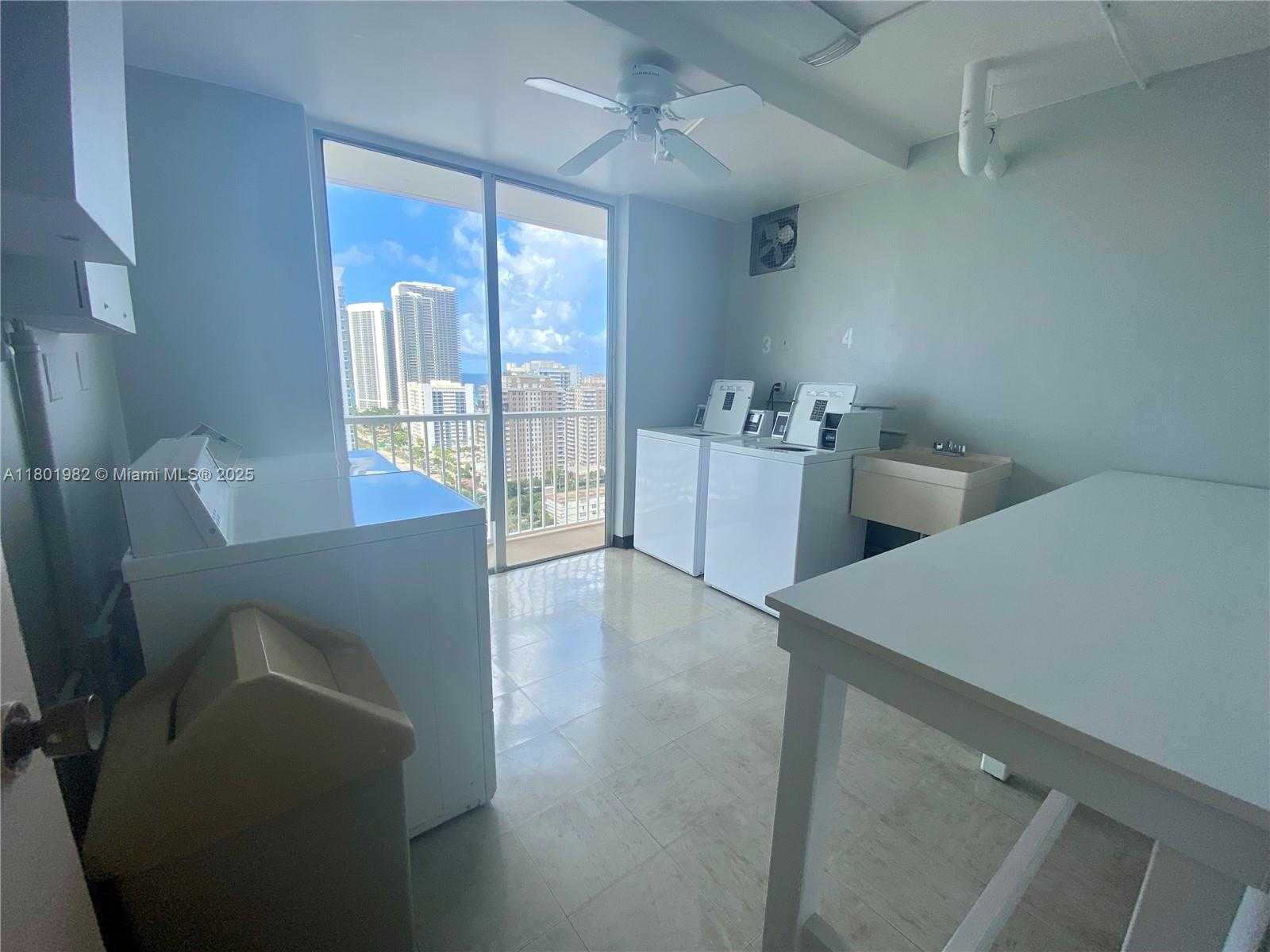 Small Image of 1985 SOUTH OCEAN DR #22A, Hallandale Beach Number 15
