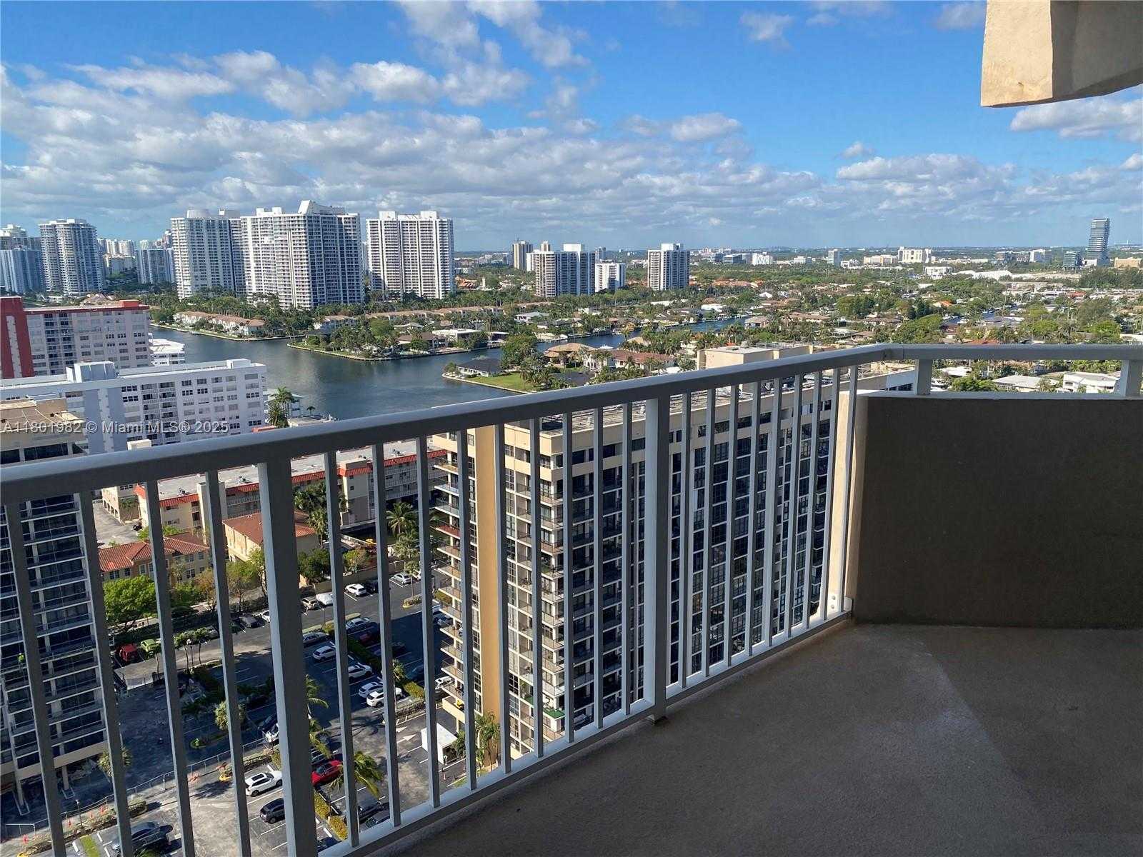 Small Image of 1985 SOUTH OCEAN DR #22A, Hallandale Beach Number 3