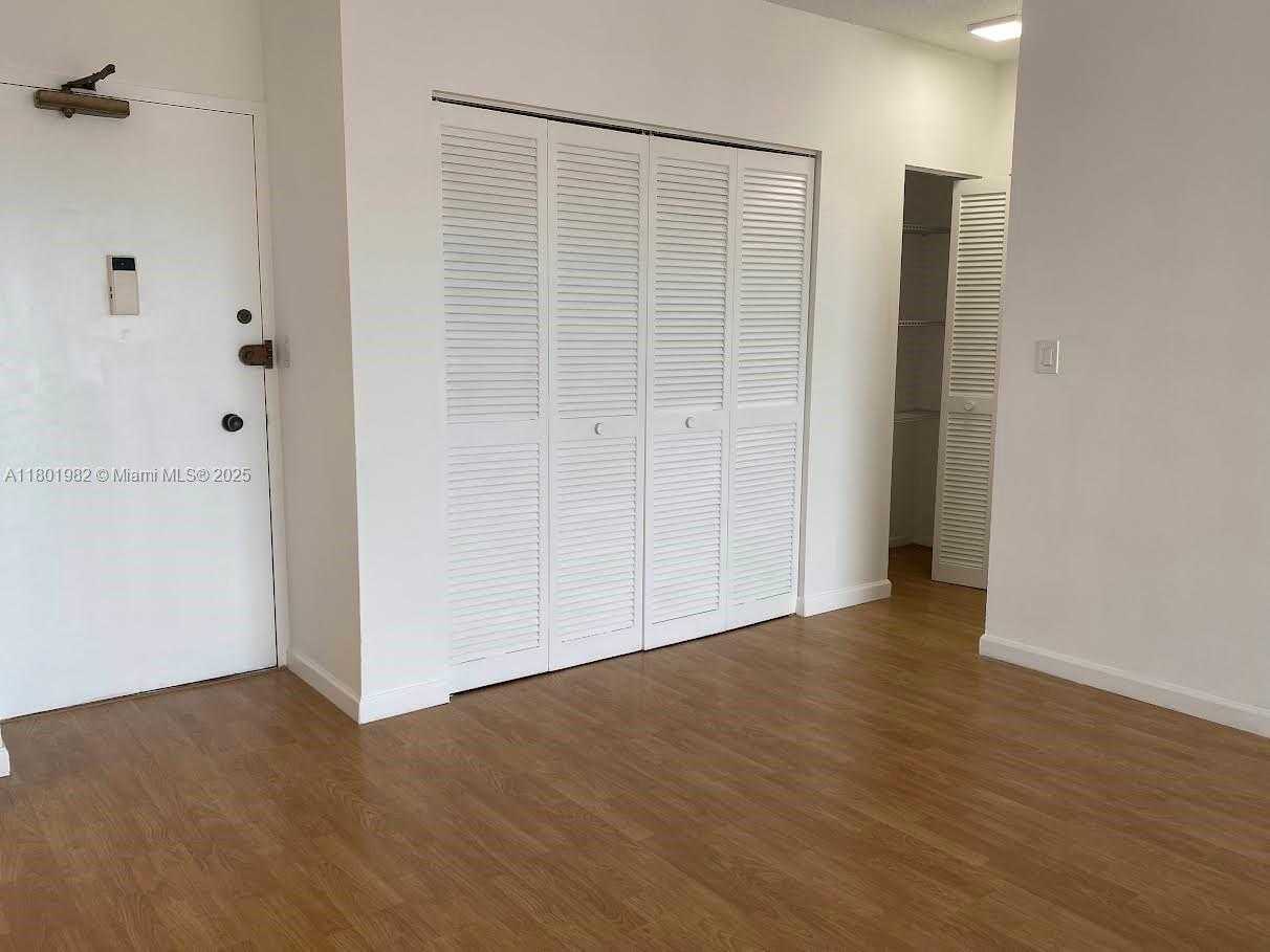 Small Image of 1985 SOUTH OCEAN DR #22A, Hallandale Beach Number 5