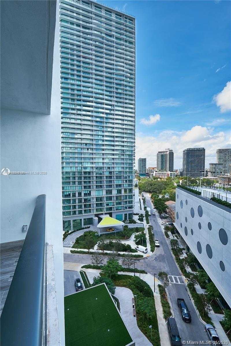 Small Image of 650 NORTH EAST 32ND ST #1208, Miami Number 17