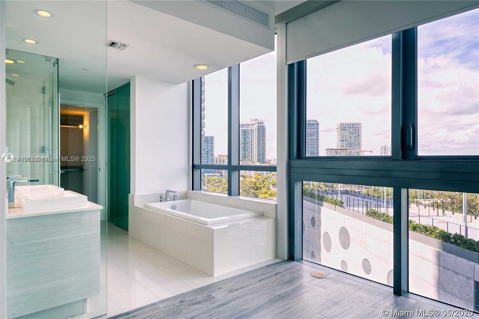 Small Image of 650 NORTH EAST 32ND ST #1208, Miami Number 7