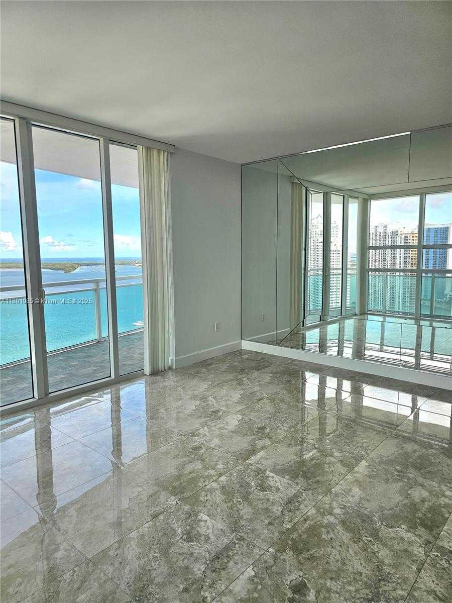 Small Image of 950 BRICKELL BAY DR #3010, Miami Number 21
