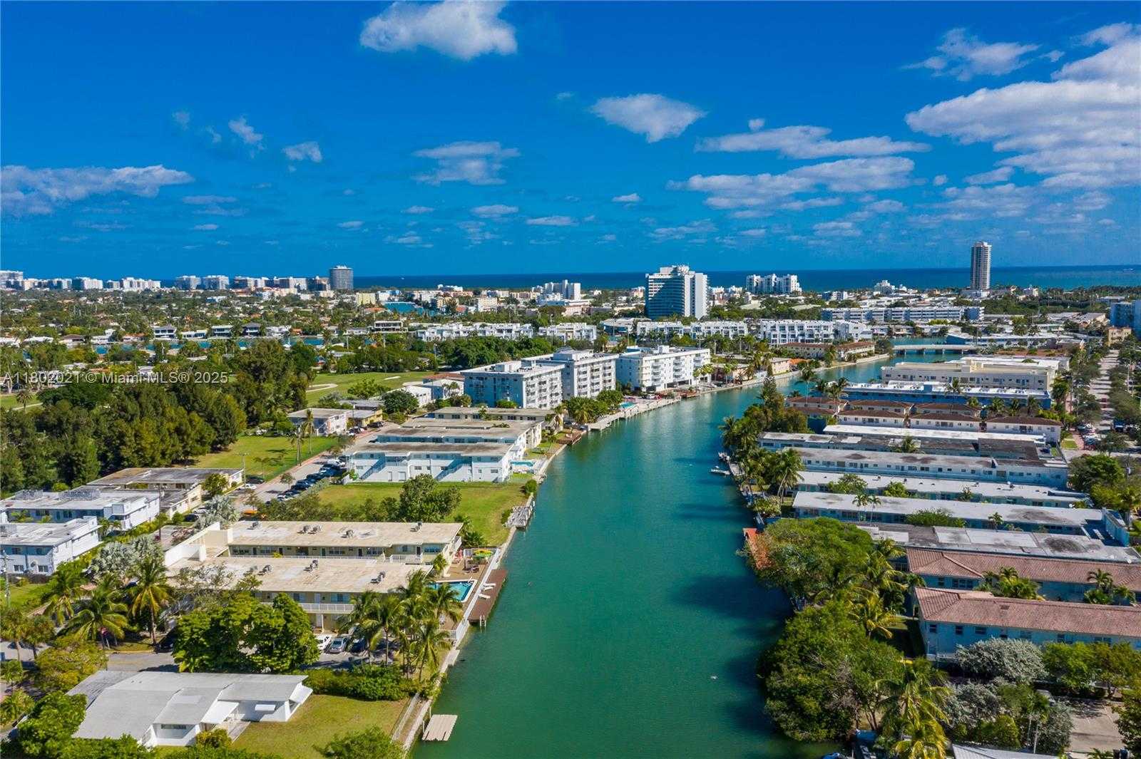 Small Image of 350 SOUTH SHORE DR #7, Miami Beach Number 25