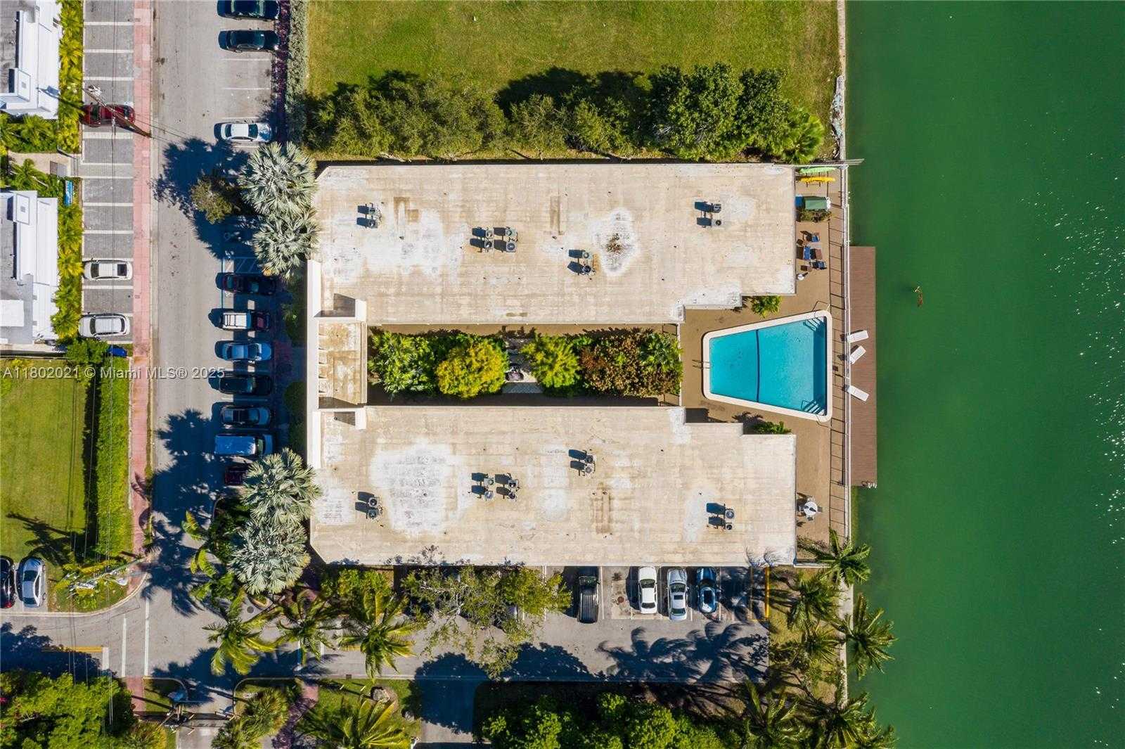 Small Image of 350 SOUTH SHORE DR #7, Miami Beach Number 30