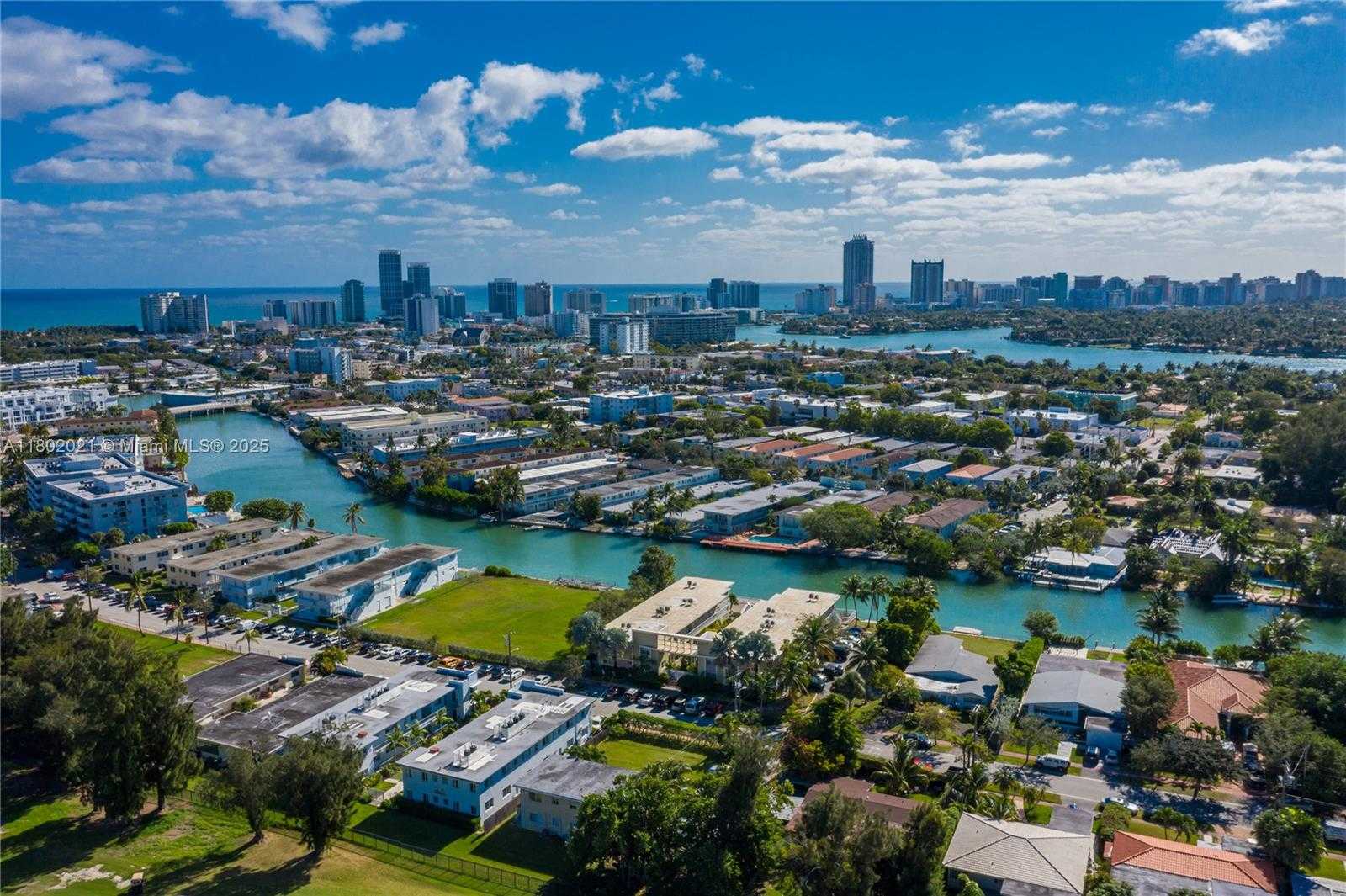 Small Image of 350 SOUTH SHORE DR #7, Miami Beach Number 38