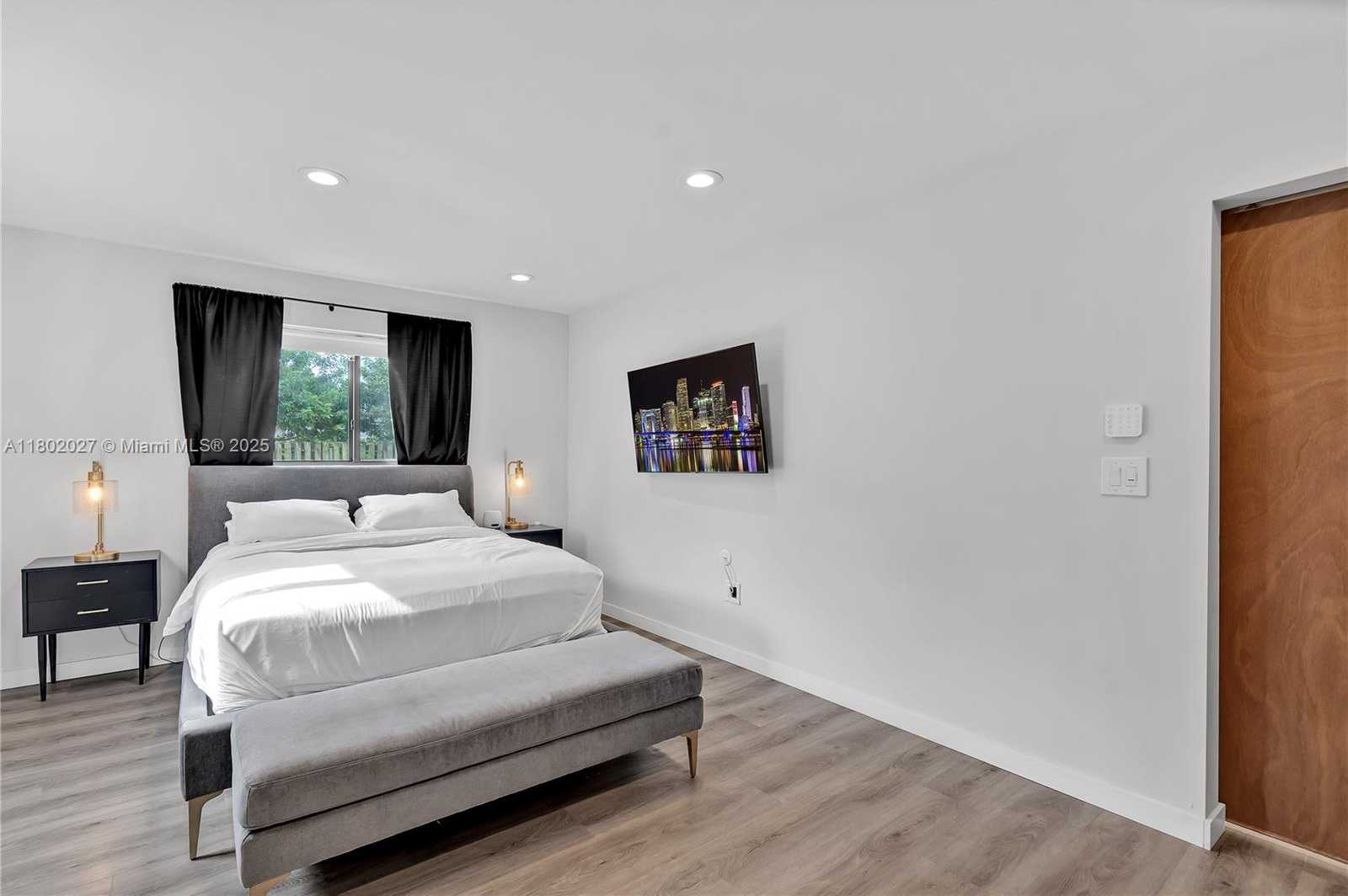 Small Image of 8610 NORTH WEST 25TH ST, Sunrise Number 13