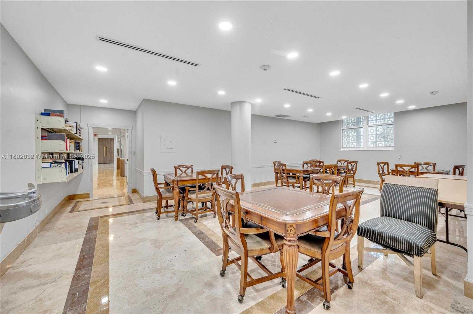 Small Image of 4747 COLLINS AVE #103, Miami Beach Number 26