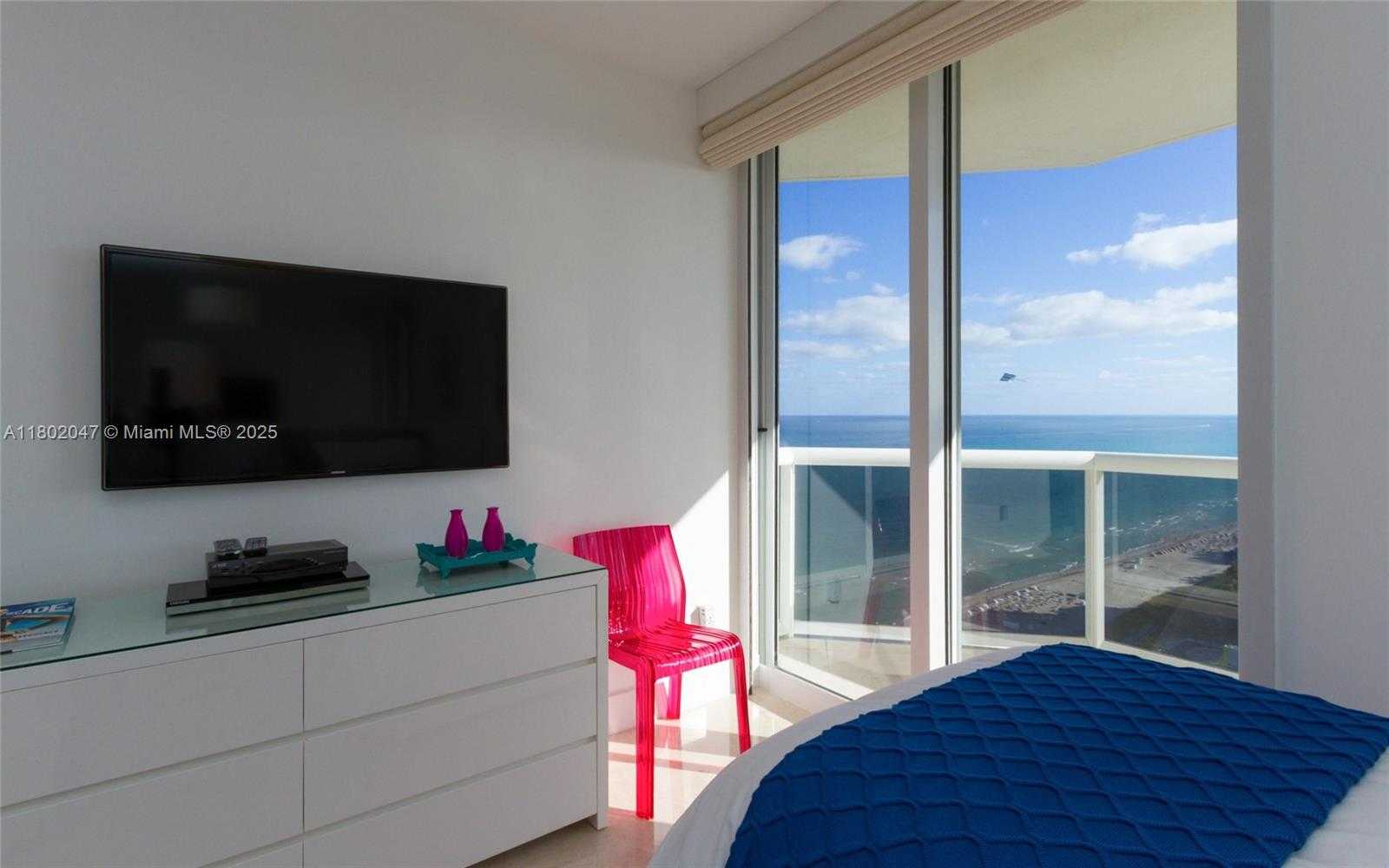 Small Image of 4775 COLLINS AVE #3203, Miami Beach Number 22