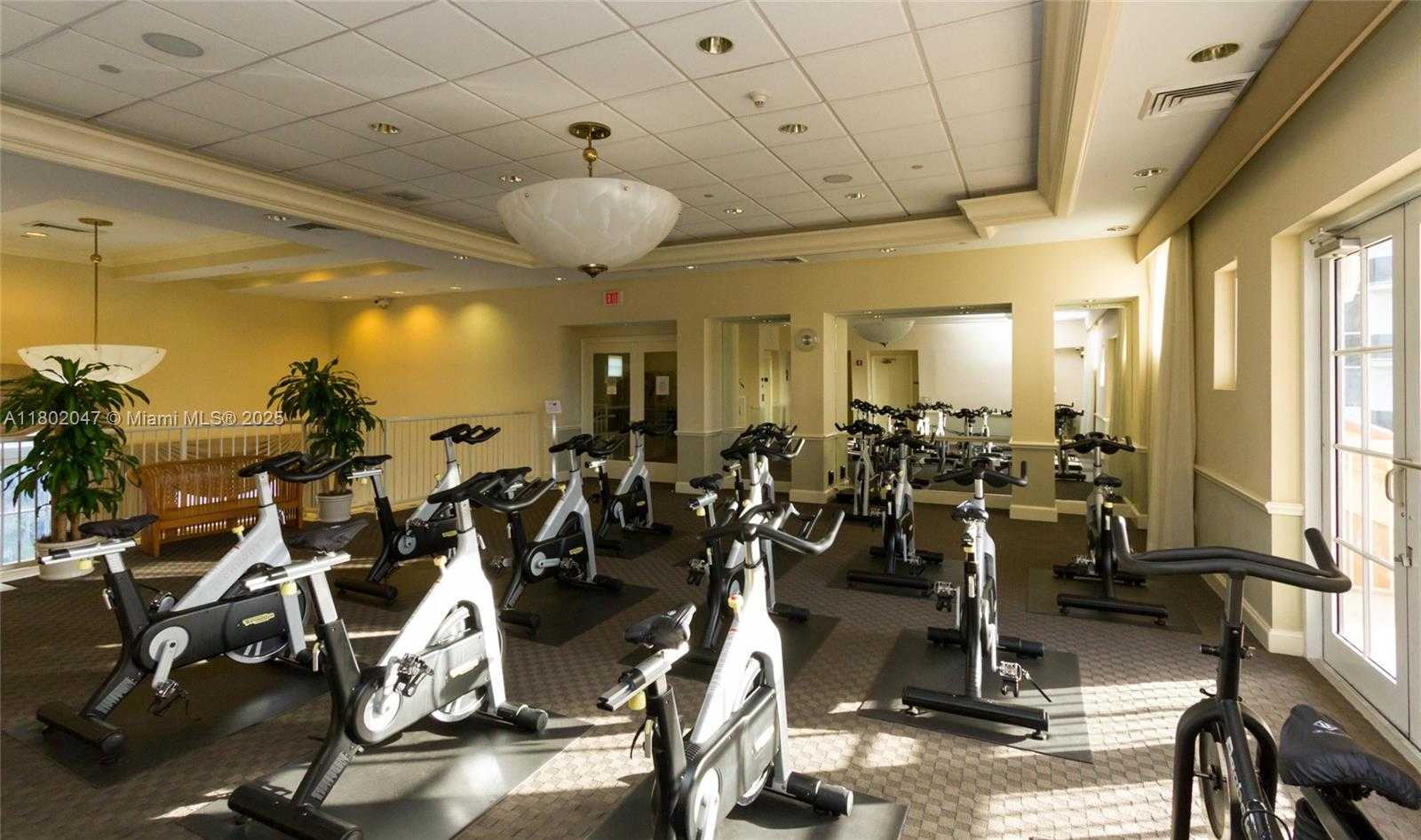 Small Image of 4775 COLLINS AVE #3203, Miami Beach Number 30