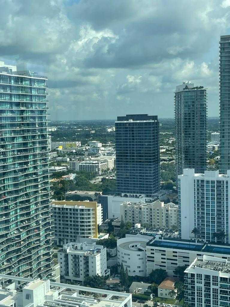 Small Image of 700 #3506, Miami Number 6