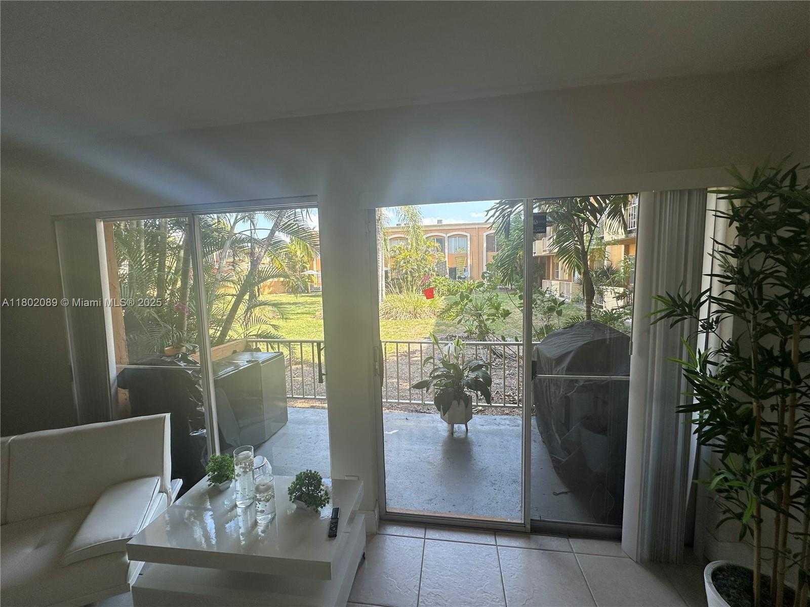 Small Image of 17911 NORTH WEST 68TH AVE #P104, Hialeah Number 8