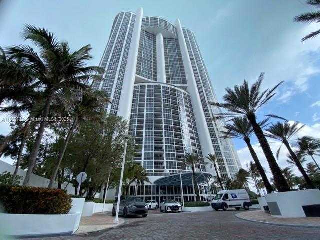 Small Image of 18201 COLLINS AVE #4001A, Sunny Isles Beach Number 3